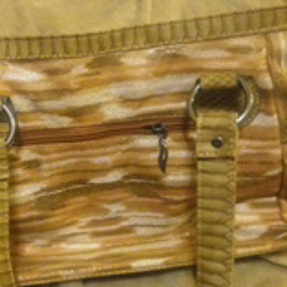 Handbag - Picture 4 of 4